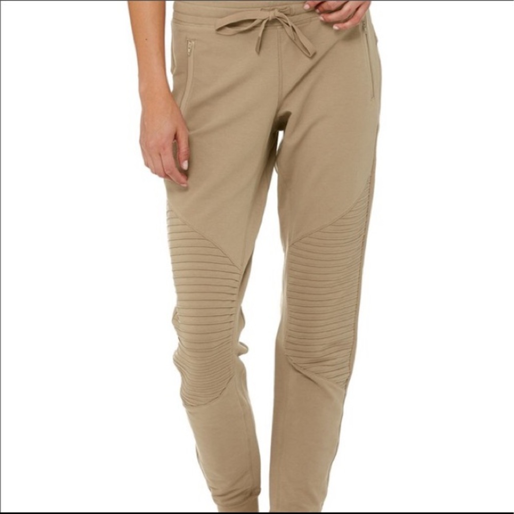 Alo Yoga Urban Moto sweatpants